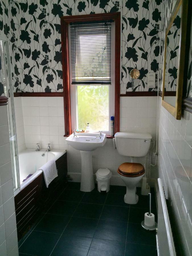 Brook House Bed & Breakfast Broadway  Luaran gambar